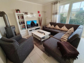 Shell Seeker Modern Retreat in Zingst